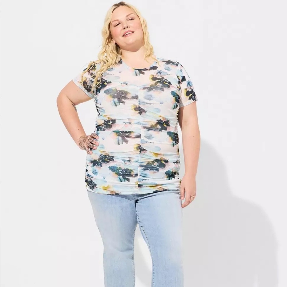 NWT Stretch Mesh Crew Neck Ruched Top